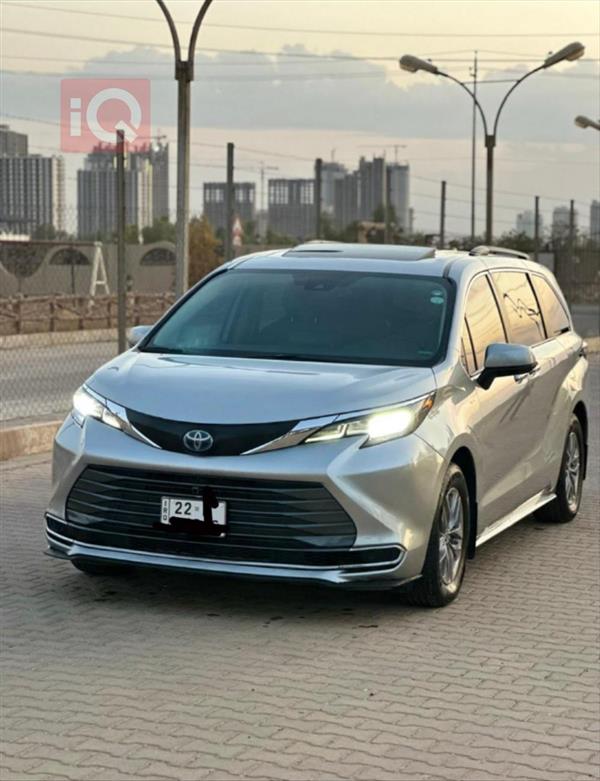 تويوتا سيينا 2022 للبيع في العراق - اربيل